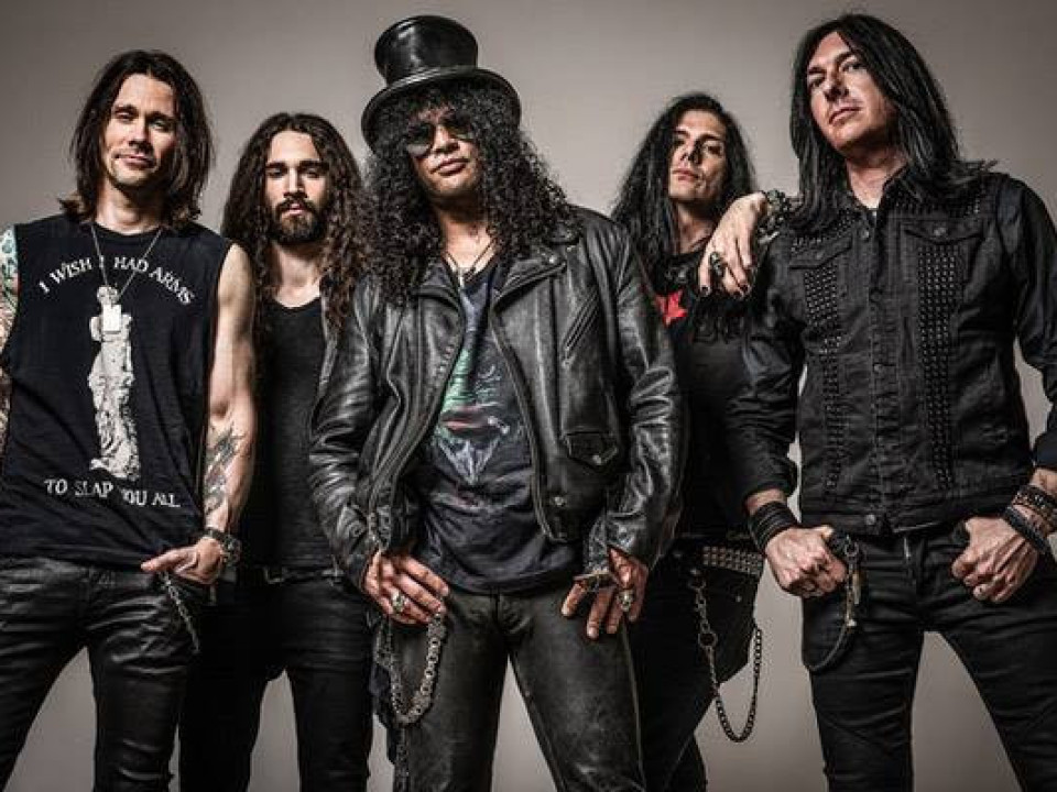 Slash ft. Myles Kennedy and The Conspirators revin cu piesa „The River Is Rising”