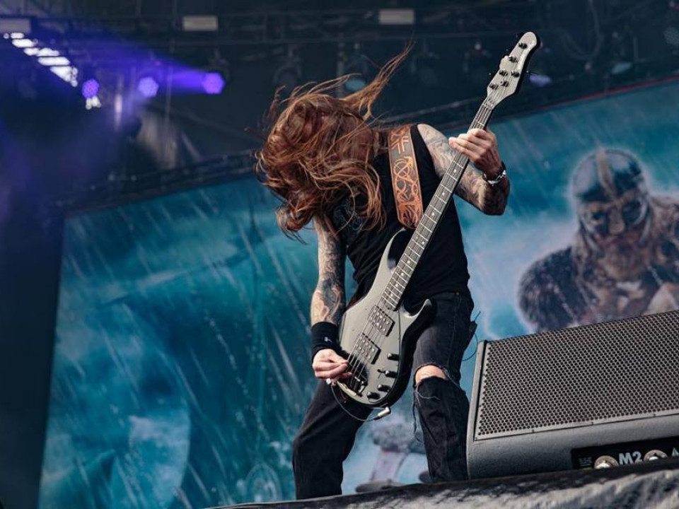 Amon Amarth lansează înregistrarea interpretării live a melodiei „Raise Your Horns”
