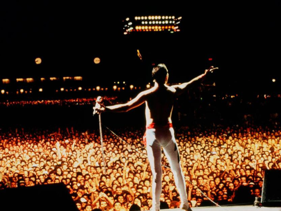 A apărut cel de-al doilea trailer al filmului biografic Queen, „Bohemian Rhapsody”