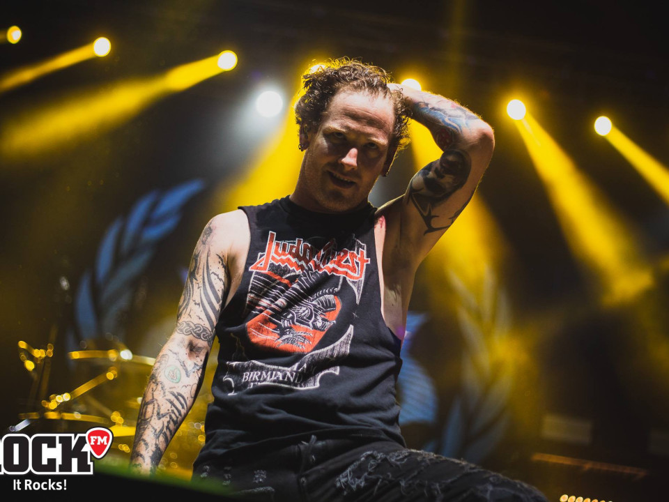 Corey Taylor (Slipknot, Stone Sour) plănuiește să lanseze două piese noi înaintea albumului solo
