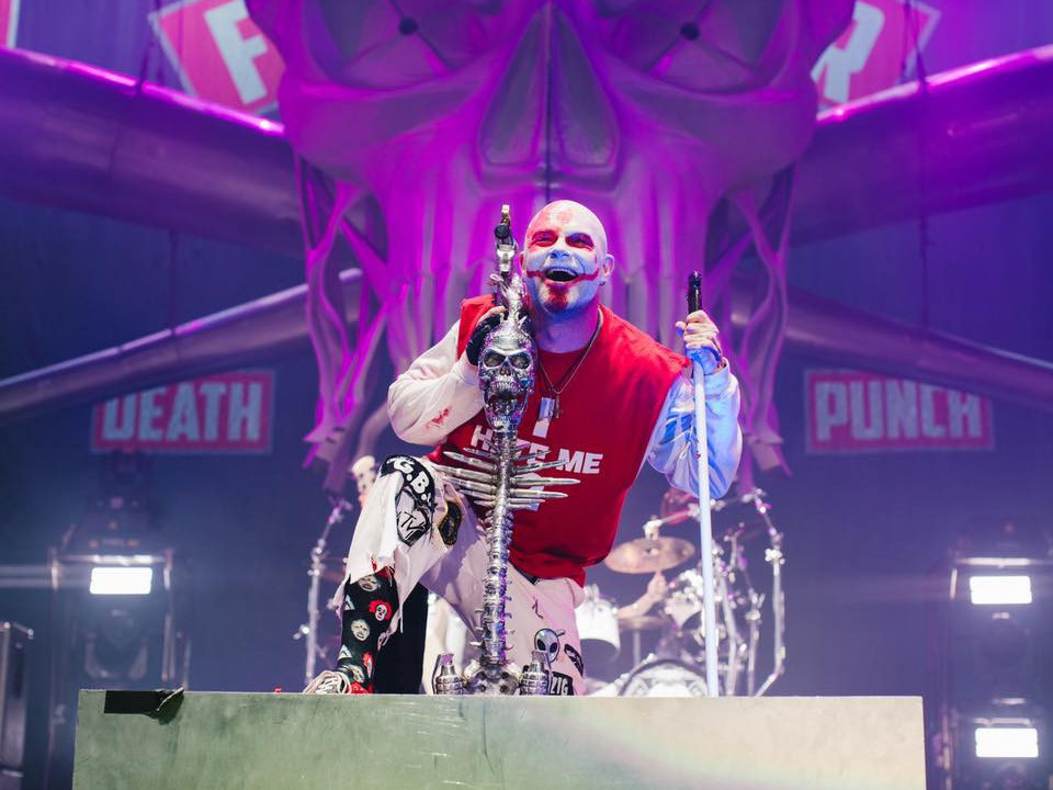 Five Finger Death Punch ne țin la curent cu progresul înregistrărilor pentru următorul disc