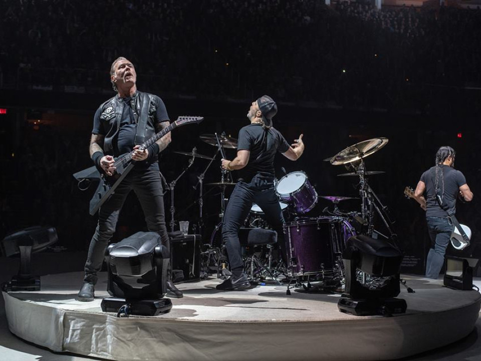 Metallica interpretează melodia „Here Comes Revenge” live pentru prima oară
