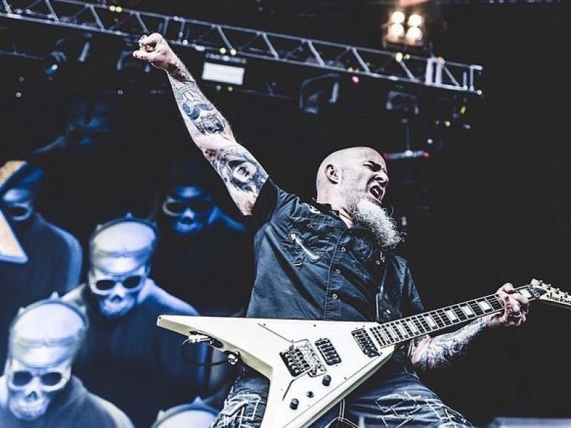 Anthrax interpretează melodia „Now It's Dark” live după aproape trei decenii
