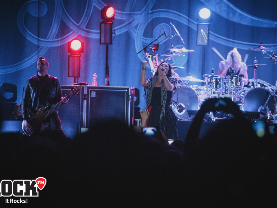 Evanescence revin cu melodia „Better Without You”