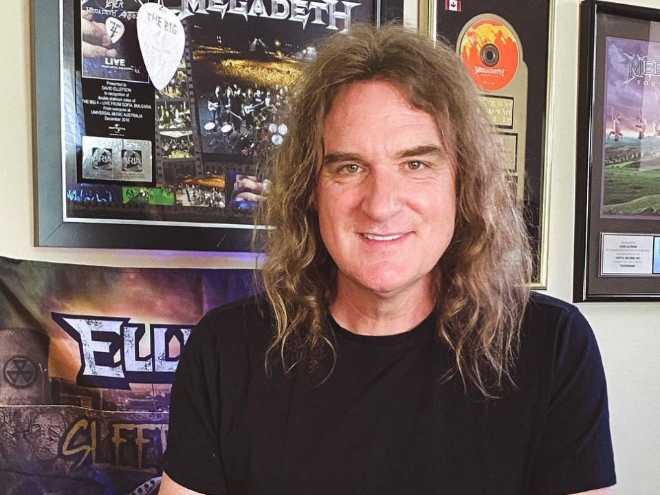 David Ellefson (Megadeth) explică de ce preferă să folosească pana de chitară