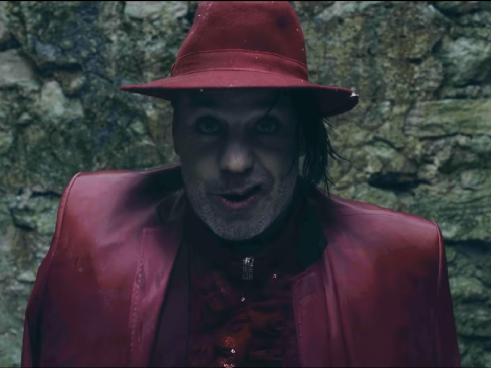 Lindemann au lansat două videoclipuri pentru „Ach so gern”