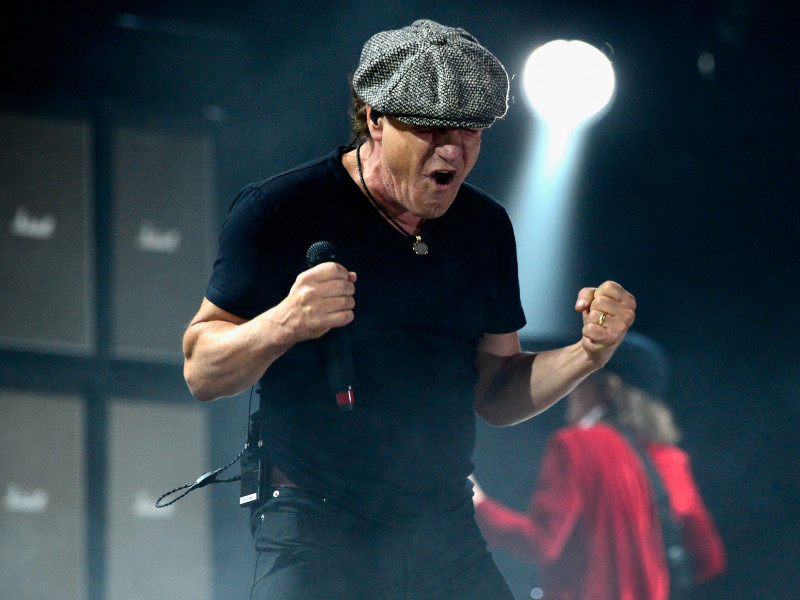 Brian Johnson va concerta "sigur" din nou cu AC/DC