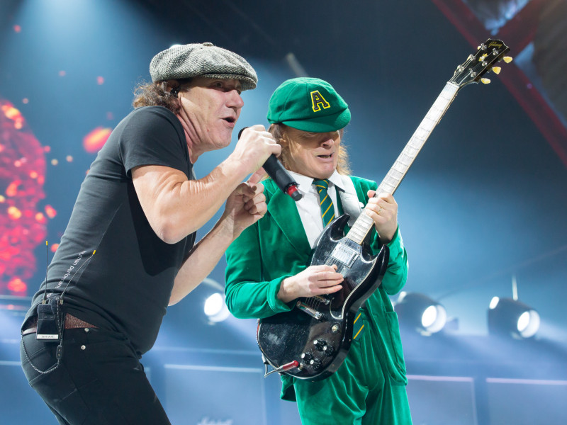 Înregistrează AC/DC un nou album cu Brian Johnson?