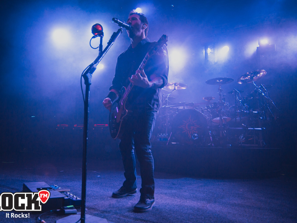 Godsmack  are al patrulea nr. 1 de pe albumul „When Legends Rise” cu "Unforgettable"