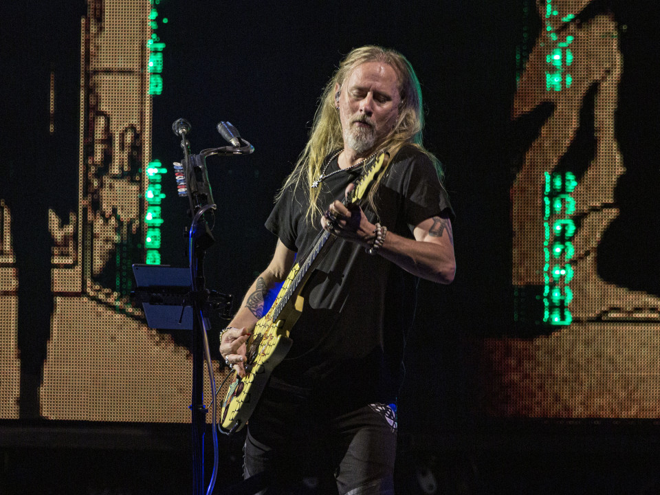 Jerry Cantrell (Alice In Chains) a terminat de înregistrat noul său album solo