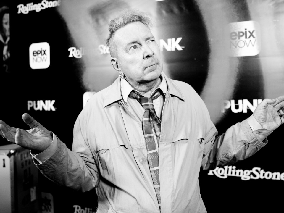 Johnny Rotten este de părere că serialul "Pistol" este o rușine