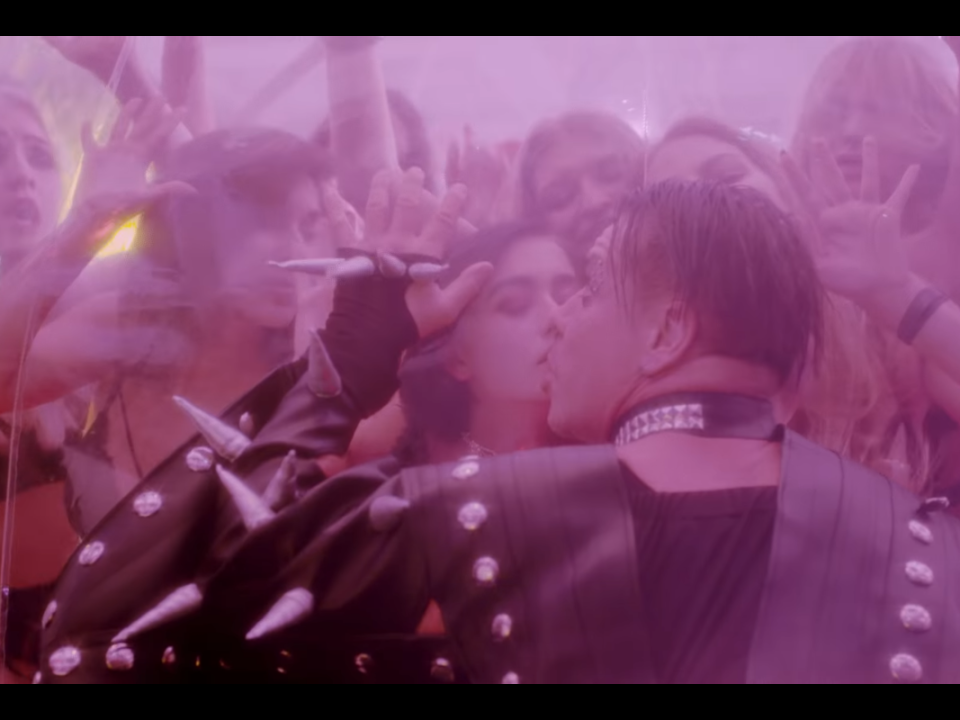 Lindemann și-au propus să includă toate coșmarurile tale în videoclipul melodiei „Platz Eins”