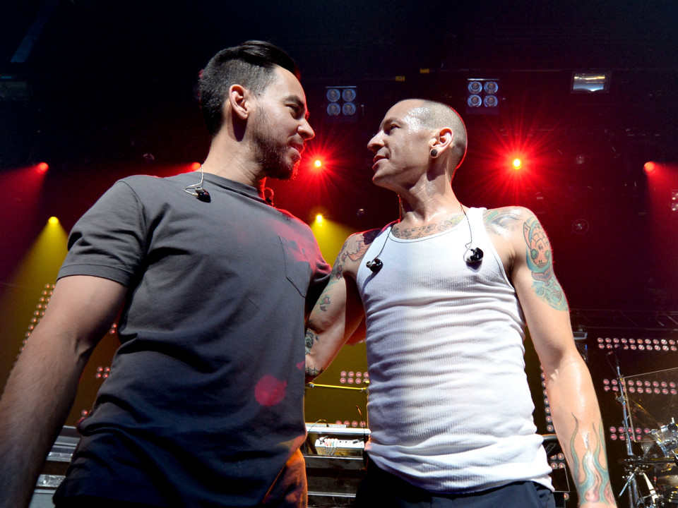 Linkin Park are cel puțin o melodie înregistrată cu Chester Bennington, înaintea de moartea sa