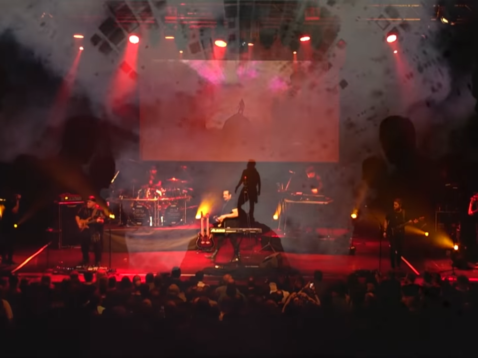 The Neal Morse Band au lansat videoclipul live al piesei „Fighting With Destiny”