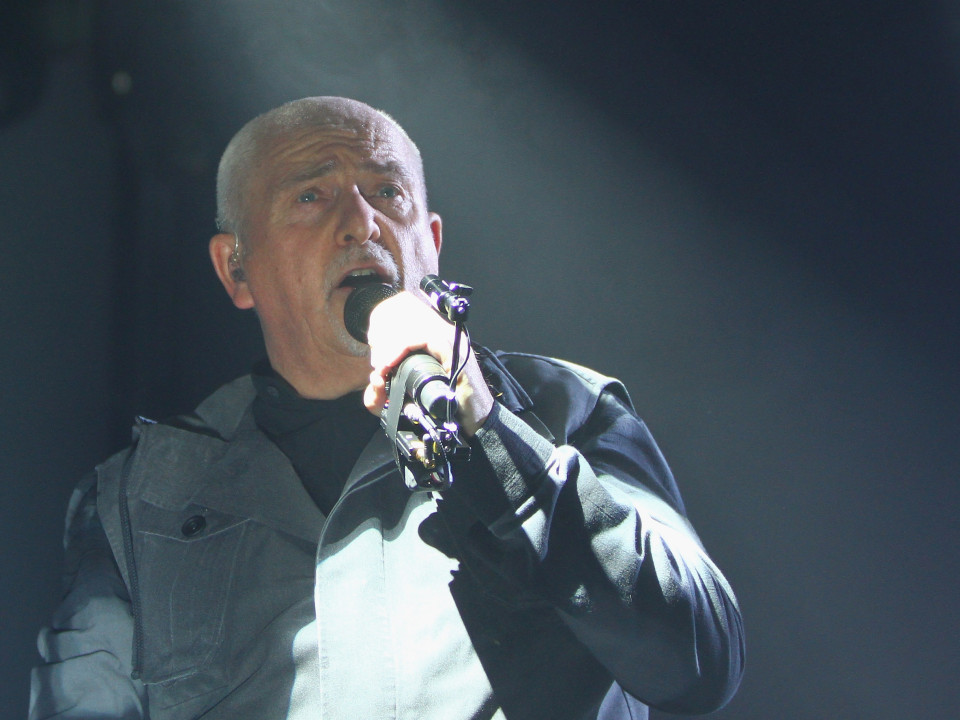Peter Gabriel reînregistrează "Biko", alături de artiști din întreaga lume