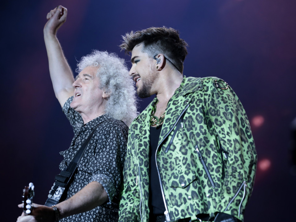 Queen + Adam Lambert au amânat cu un an turneul european „The Rhapsody”