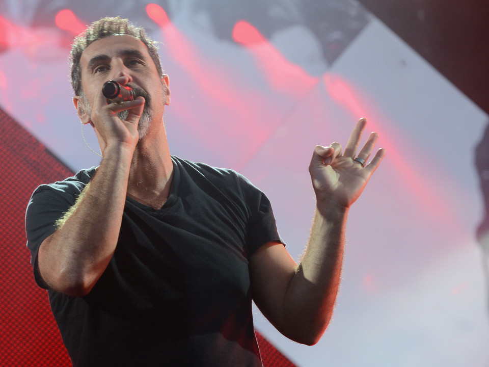 Serk Tankian lansează single-ul "Electric Yerevan" și noul EP