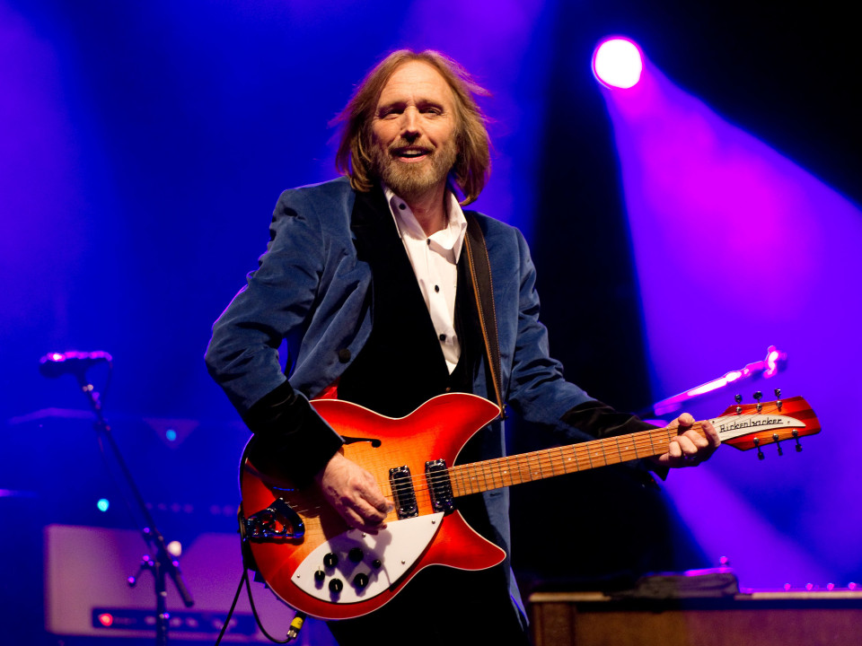 Foo Fighters, Beck sau Lenny Kravitz îi aduc un omagiu lui Tom Petty într-un concert transmis live