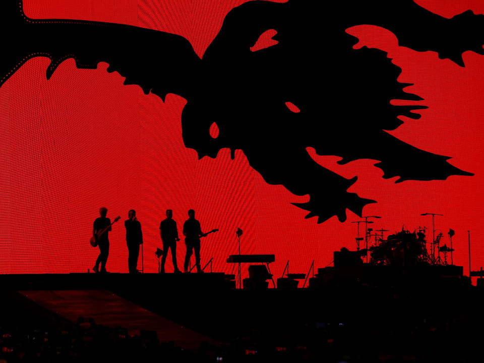 U2 lucrează la un nou album și pregătește un turneu mondial