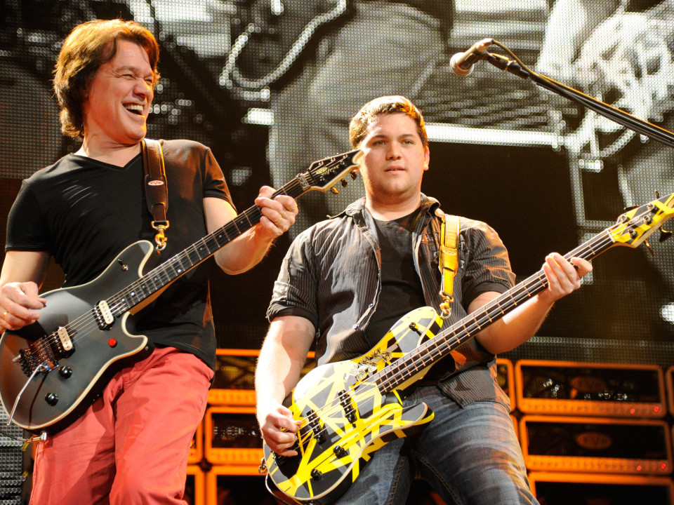 Eddie Van Halen plănuia un turneu de adio cu toți cei trei soliști Van Halen