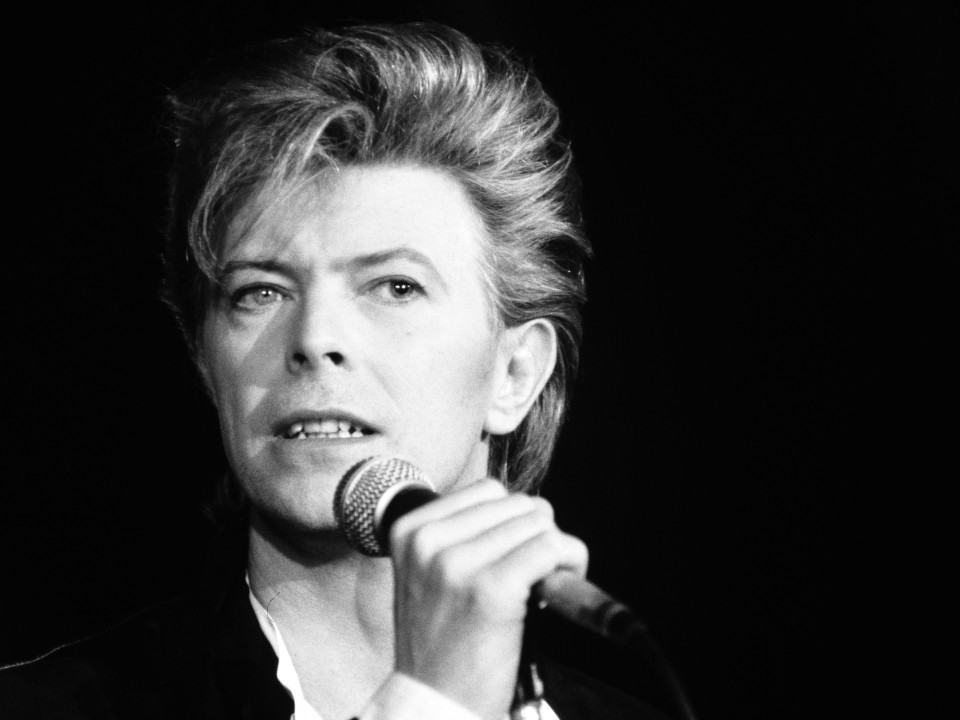 Trailer al documentarului despre David Bowie, „Moonage Daydream”, înaintea premierei de la Cannes