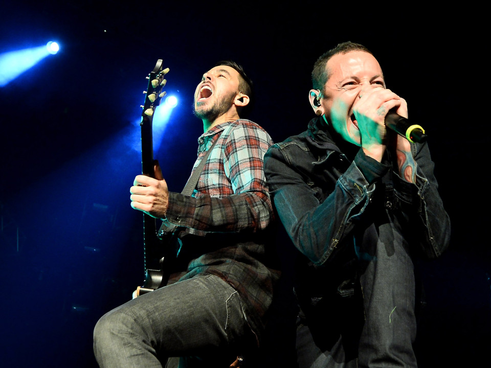 Linkin Park, o altă melodie nelansată anterior, „Fighting Myself”