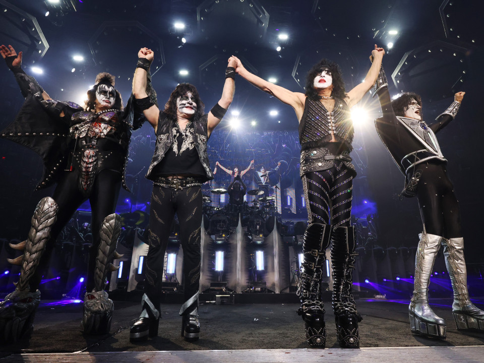 Kiss a avut ultimul show din carieră și și-a dezvăluit avatarurile digitale (foto concert)