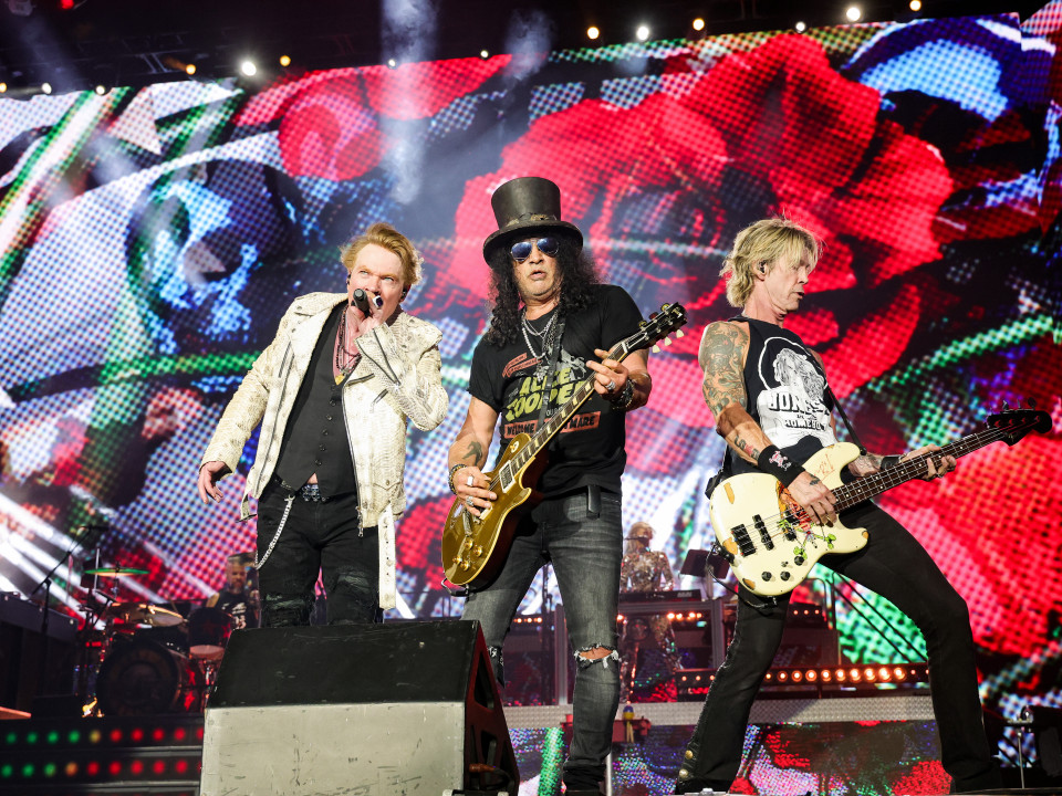 Guns N' Roses lansează single-ul „The General”