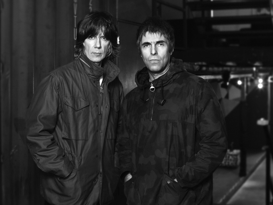 Liam Gallagher și John Squire (The Stone Roses) lansează single-ul de debut, „Just Another Rainbow”