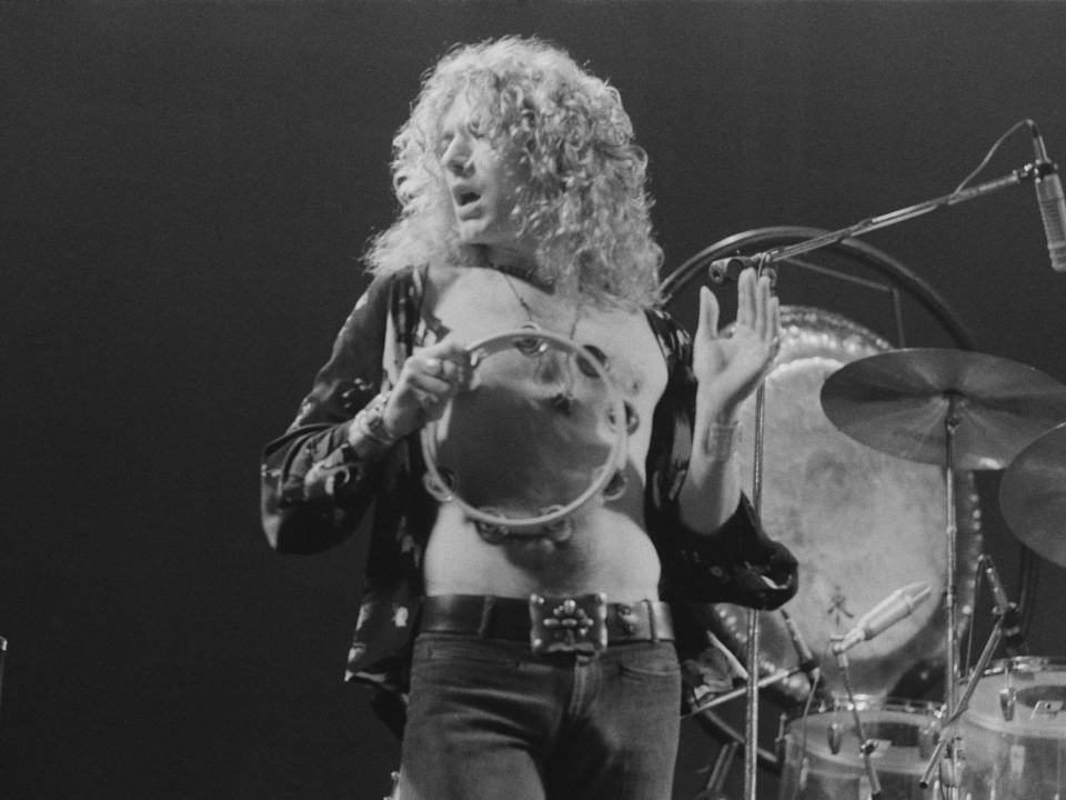 51 de minute de filmări nevăzute până acum la un concert Led Zeppelin din 1975 au apărut online